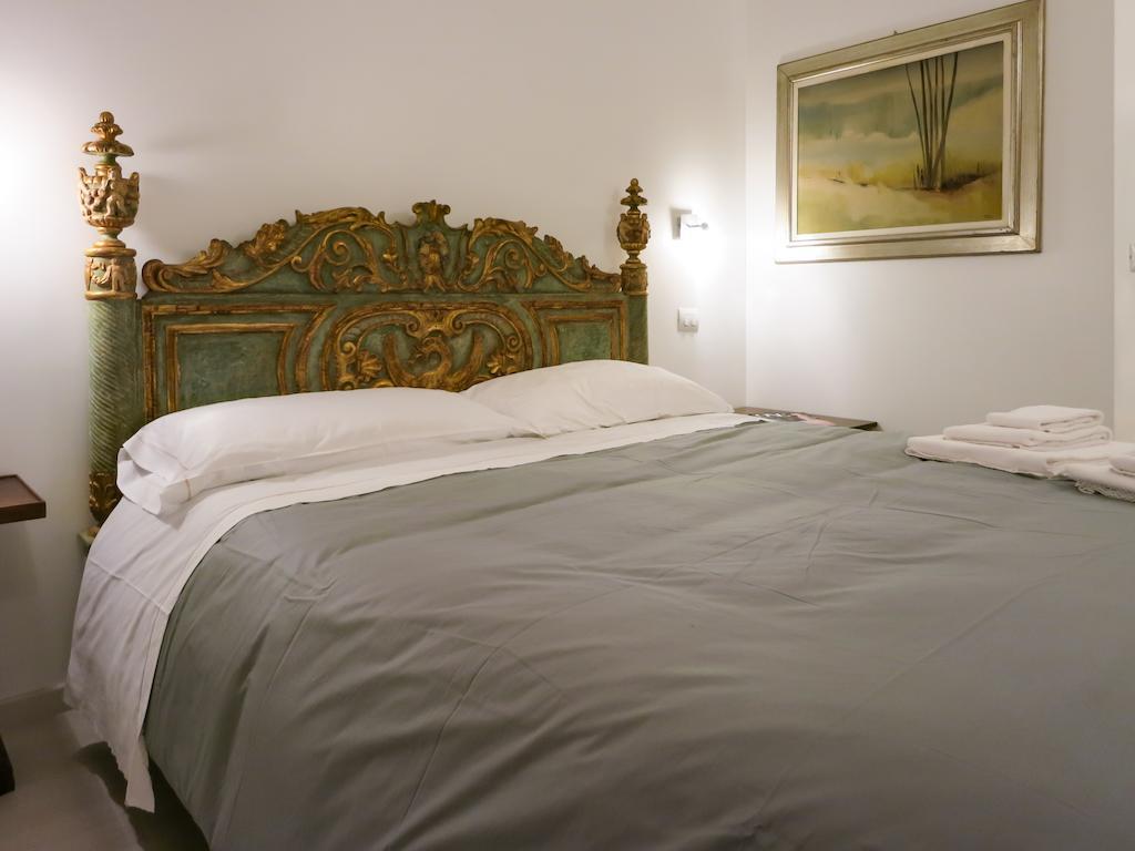 La Locanda Del Pino Milano Exteriör bild