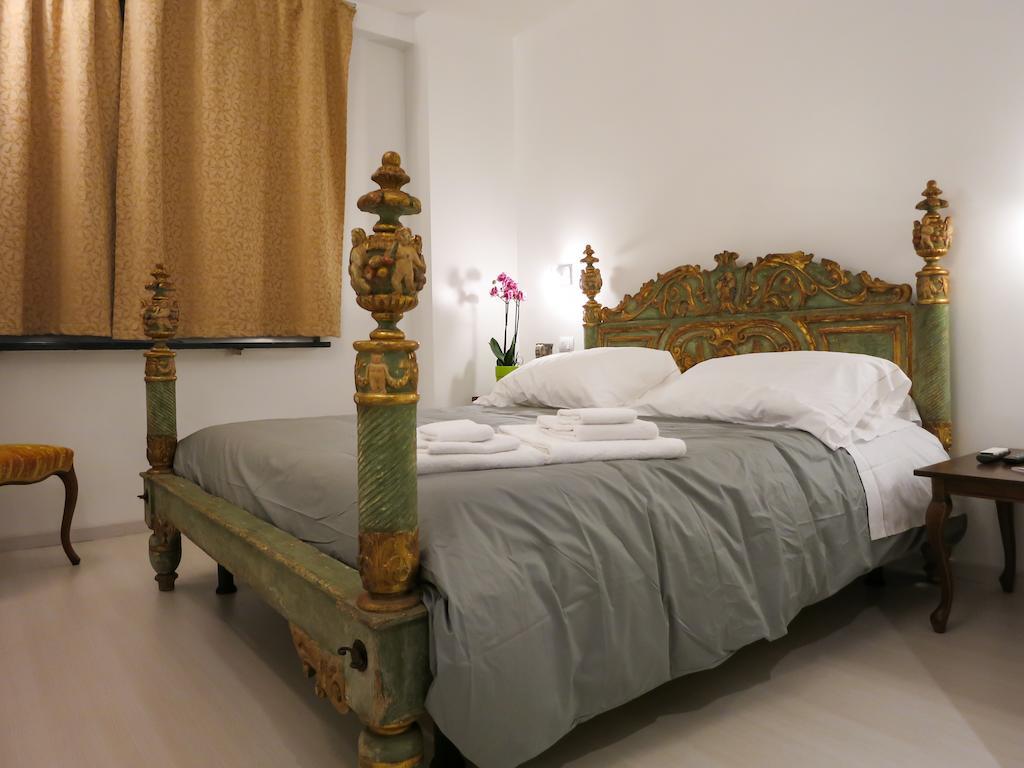 La Locanda Del Pino Milano Exteriör bild