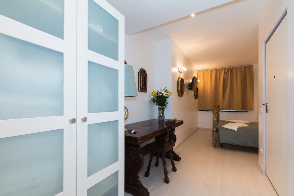La Locanda Del Pino Milano Exteriör bild
